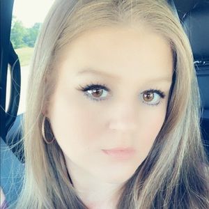 Meet your Posher, Natasha